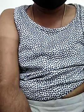 Snapshot of Tamilrojanew chatting on 04/09/26, 02:44 Tamilrojanew online show from 04/09/26, 02:44