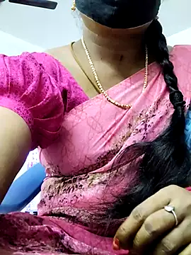 Snapshot of Tamilrojanew chatting on 06/15/26, 06:48 Tamilrojanew online show from 06/15/26, 06:48