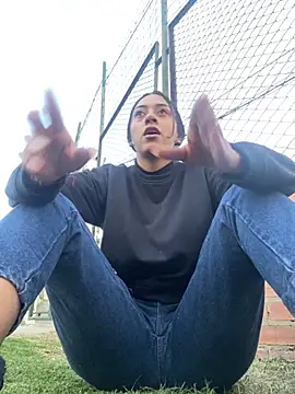 Little aphrodite online show from 10/07/25, 10:29