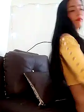 Snapshot of chloewildd_ chatting on 12/28/24, 08:25 chloewildd online show from 12/28/24, 08:25