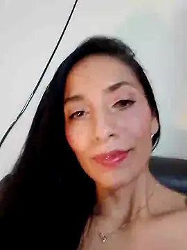 Snapshot of chloewildd_ chatting on 12/29/24, 09:30 chloewildd online show from 12/29/24, 09:30