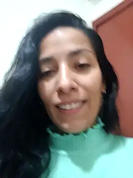 Snapshot of chloewildd_ chatting on 09/28/25, 01:49 chloewildd online show from 09/28/25, 01:49