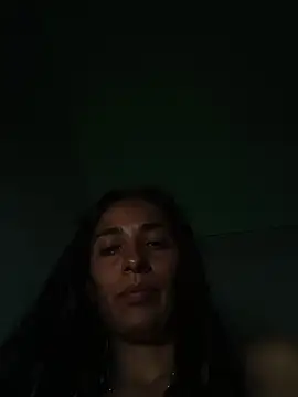 Snapshot of chloewildd_ chatting on 10/18/25, 11:38 chloewildd online show from 10/18/25, 11:38