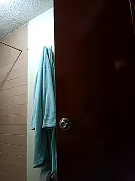 chloewildd  online show from 01/08/26, 10:01