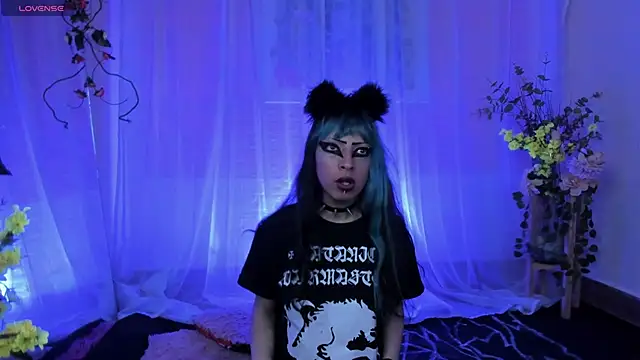 Neon 666  online show from 01/15/25, 11:53