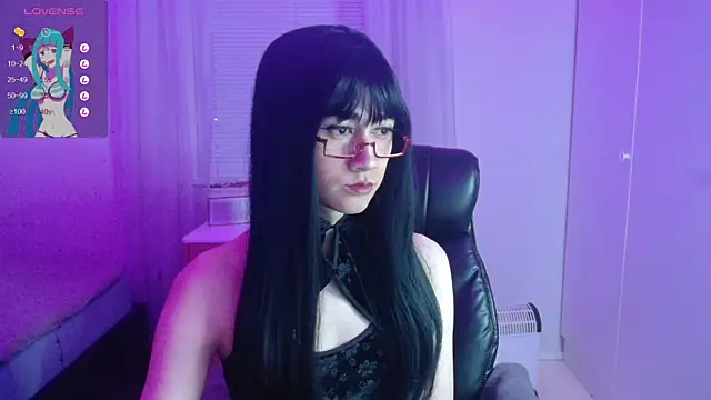 lewd pillows online show from 02/03/25, 06:17