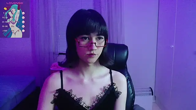 lewd pillows online show from 03/15/25, 07:59