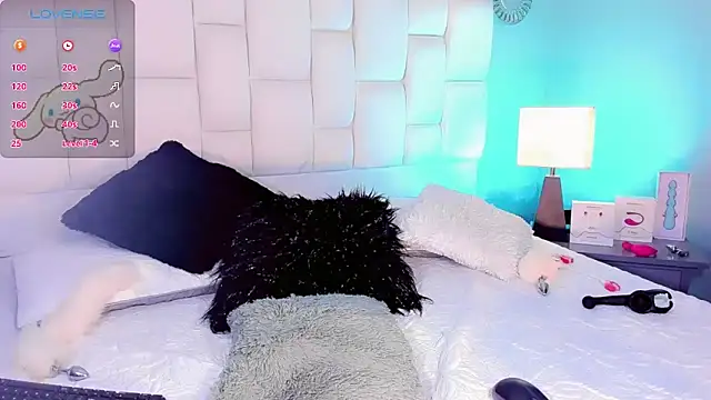 ValentinaMarinn online show from 03/04/25, 08:38