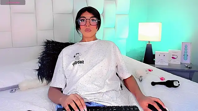 ValentinaMarinn online show from 03/05/25, 02:46