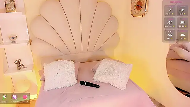 ValentinaMarinn online show from 11/22/25, 09:03