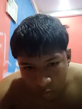 Snapshot of Tu_papi_69_ chatting on 06/16/26, 03:31 Tu papi 69 online show from 06/16/26, 03:31