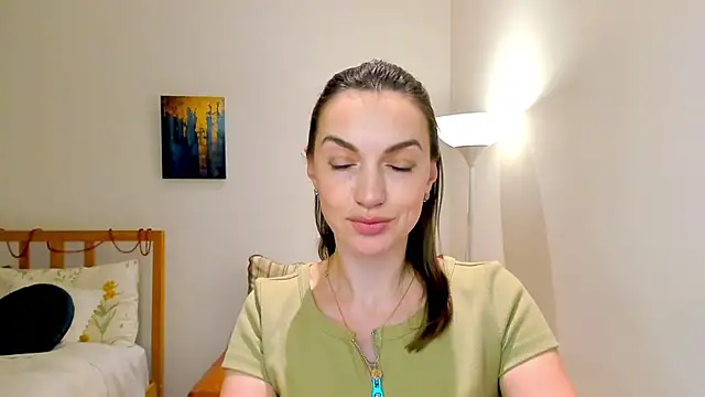 LovelyeeMia online show from 12/24/24, 03:37