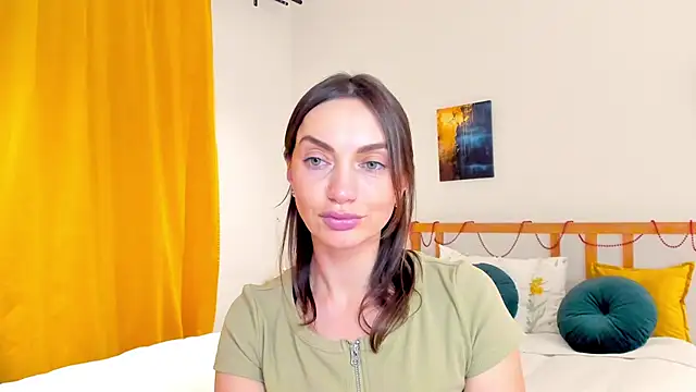 LovelyeeMia online show from 12/29/24, 06:16