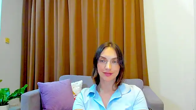 LovelyeeMia online show from 10/14/25, 11:11