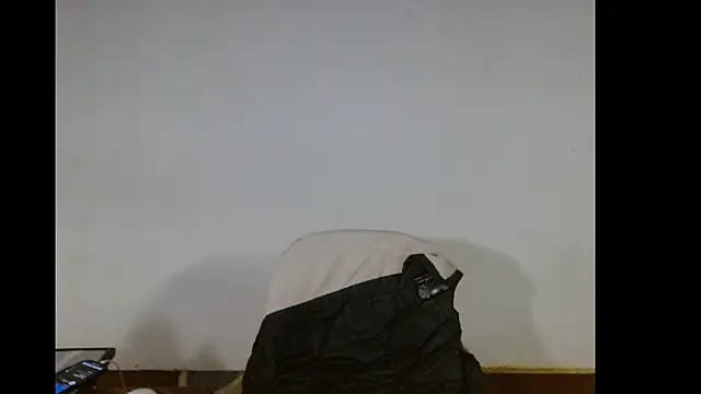 Snapshot of TheNakedPreacher chatting on 01/11/25, 09:15 TheNakedPreacher online show from 01/11/25, 09:15