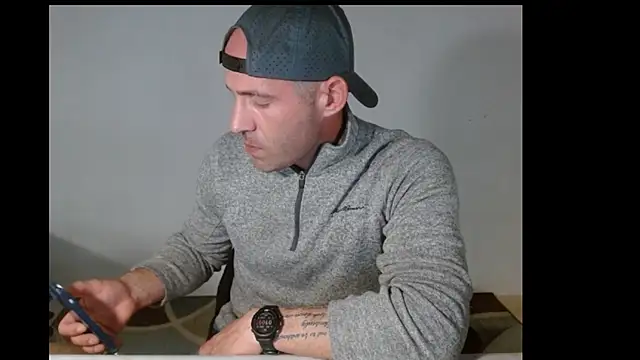 Snapshot of TheNakedPreacher chatting on 03/07/25, 06:11 TheNakedPreacher online show from 03/07/25, 06:11