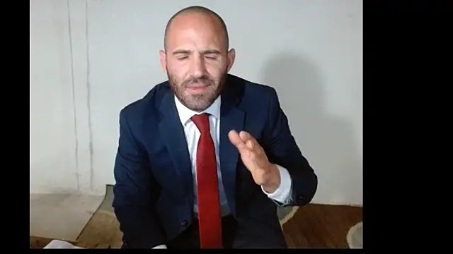 Snapshot of TheNakedPreacher chatting on 12/03/25, 05:11 TheNakedPreacher online show from 12/03/25, 05:11