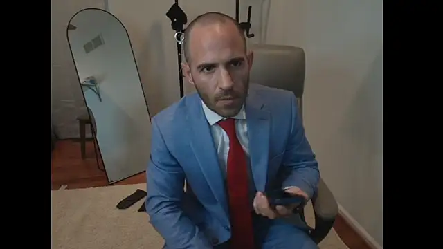 Snapshot of TheNakedPreacher chatting on 03/03/26, 06:03 TheNakedPreacher online show from 03/03/26, 06:03