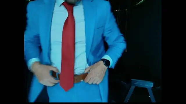 Snapshot of TheNakedPreacher chatting on 04/08/26, 04:40 TheNakedPreacher online show from 04/08/26, 04:40