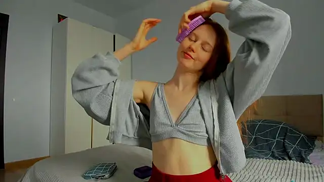 Fire Luna online show from 03/19/25, 08:23