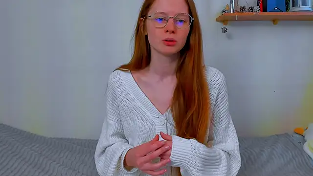 Fire Luna online show from 02/16/26, 05:58