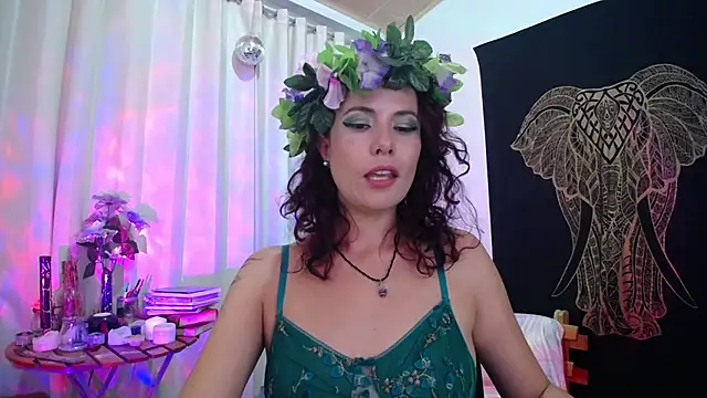 Snapshot of AmaRiv chatting on 02/16/25, 12:19 AmaRiv online show from 02/16/25, 12:19