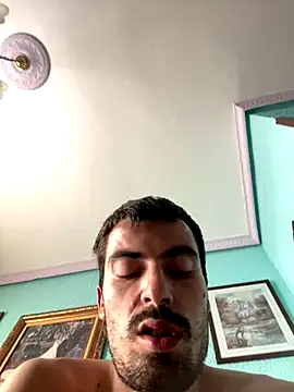 Snapshot of Frantri00@xh chatting on 09/27/25, 10:53 Frantri00xh online show from 09/27/25, 10:53