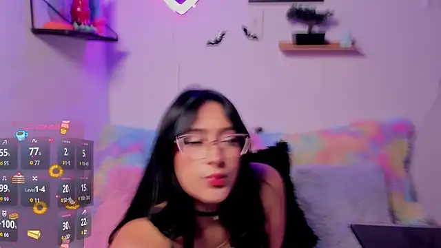 Snapshot of Kaaiiri chatting on 09/09/25, 04:12 Kaaiiri online show from 09/09/25, 04:12