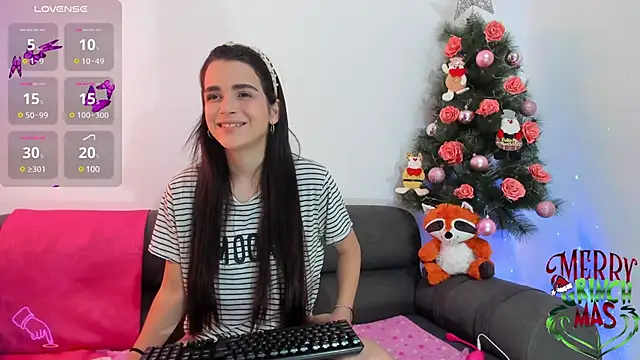 Snapshot of Chloesmithx_ chatting on 12/15/24, 03:24 Chloesmithx online show from 12/15/24, 03:24