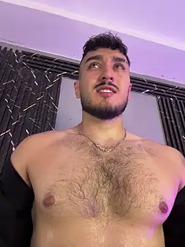 Snapshot of Zionmattis chatting on 03/12/26, 01:12 Zionmattis online show from 03/12/26, 01:12