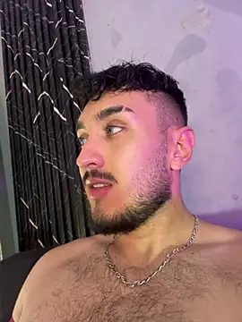 Snapshot of Zionmattis chatting on 04/10/26, 02:06 Zionmattis online show from 04/10/26, 02:06