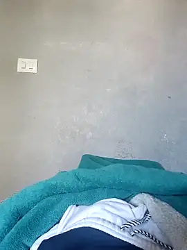 Snapshot of Juliano69xv chatting on 03/06/25, 12:41 Juliano69xv online show from 03/06/25, 12:41