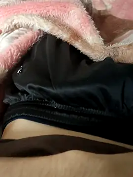 Snapshot of Juliano69xv chatting on 10/14/25, 12:50 Juliano69xv online show from 10/14/25, 12:50