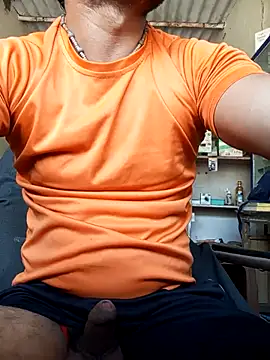 Snapshot of Priynkarani chatting on 03/14/26, 06:19 Priynkarani online show from 03/14/26, 06:19