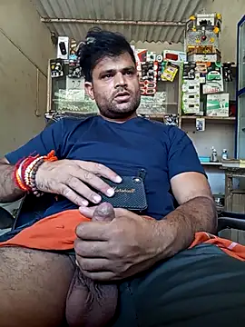 Snapshot of Priynkarani chatting on 03/22/26, 07:12 Priynkarani online show from 03/22/26, 07:12