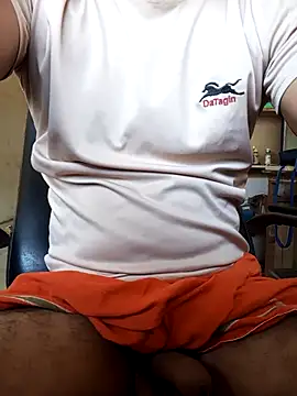 Snapshot of Priynkarani chatting on 04/07/26, 06:25 Priynkarani online show from 04/07/26, 06:25