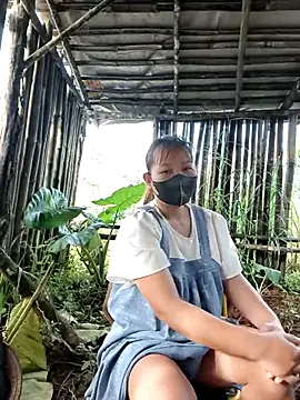 Snapshot of Betty20zx chatting on 10/04/25, 12:19 Betty20zx online show from 10/04/25, 12:19