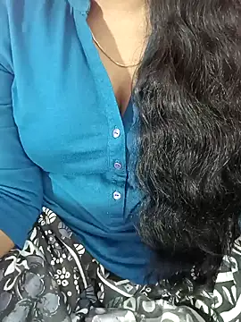 tamil-varshu online show from 01/22/25, 03:40