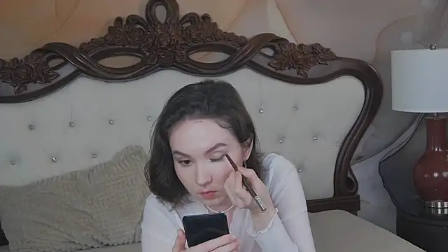 Snapshot of IreneRaye chatting on 02/05/25, 08:11 IreneRaye online show from 02/05/25, 08:11