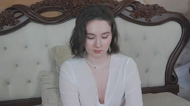 Snapshot of IreneRaye chatting on 02/05/25, 11:23 IreneRaye online show from 02/05/25, 11:23