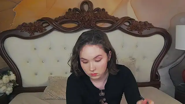 Snapshot of IreneRaye chatting on 02/13/25, 12:54 IreneRaye online show from 02/13/25, 12:54