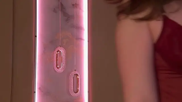 Snapshot of IreneRaye chatting on 10/04/25, 06:00 IreneRaye online show from 10/04/25, 06:00