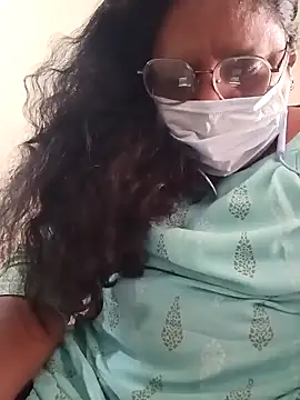 Snapshot of Pushpavathi_78 chatting on 01/30/25, 11:33 Pushpavathi 78 online show from 01/30/25, 11:33