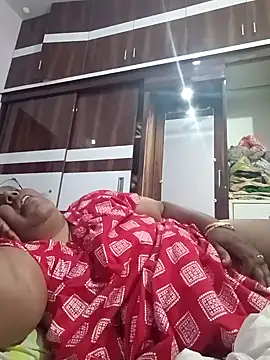 Snapshot of Pushpavathi_78 chatting on 02/02/25, 07:57 Pushpavathi 78 online show from 02/02/25, 07:57