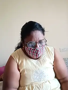 Snapshot of Pushpavathi_78 chatting on 02/15/25, 08:44 Pushpavathi 78 online show from 02/15/25, 08:44