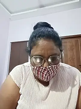 Snapshot of Pushpavathi_78 chatting on 02/28/25, 05:37 Pushpavathi 78 online show from 02/28/25, 05:37