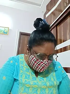 Snapshot of Pushpavathi_78 chatting on 03/07/25, 05:17 Pushpavathi 78 online show from 03/07/25, 05:17