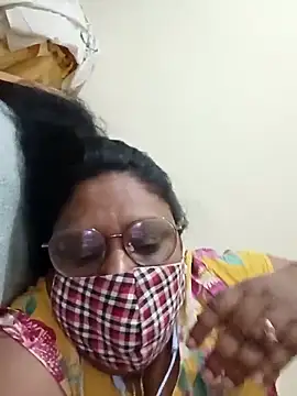 Snapshot of Pushpavathi_78 chatting on 03/08/25, 01:03 Pushpavathi 78 online show from 03/08/25, 01:03
