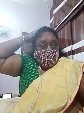Snapshot of Pushpavathi_78 chatting on 03/08/25, 05:33 Pushpavathi 78 online show from 03/08/25, 05:33