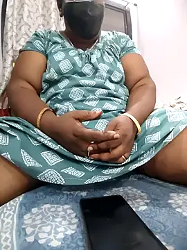 Snapshot of Pushpavathi_78 chatting on 09/10/25, 06:19 Pushpavathi 78 online show from 09/10/25, 06:19